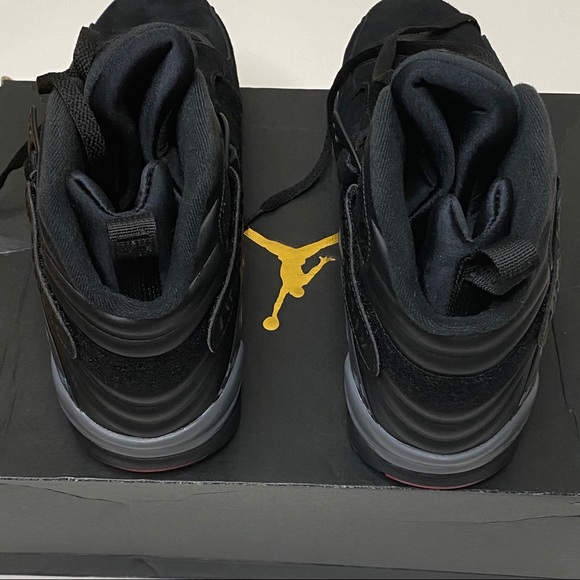 AIR JORDAN 8 CEMENT
Black/Gym Red-Black-Wolf Grey - Picture 8 of 14